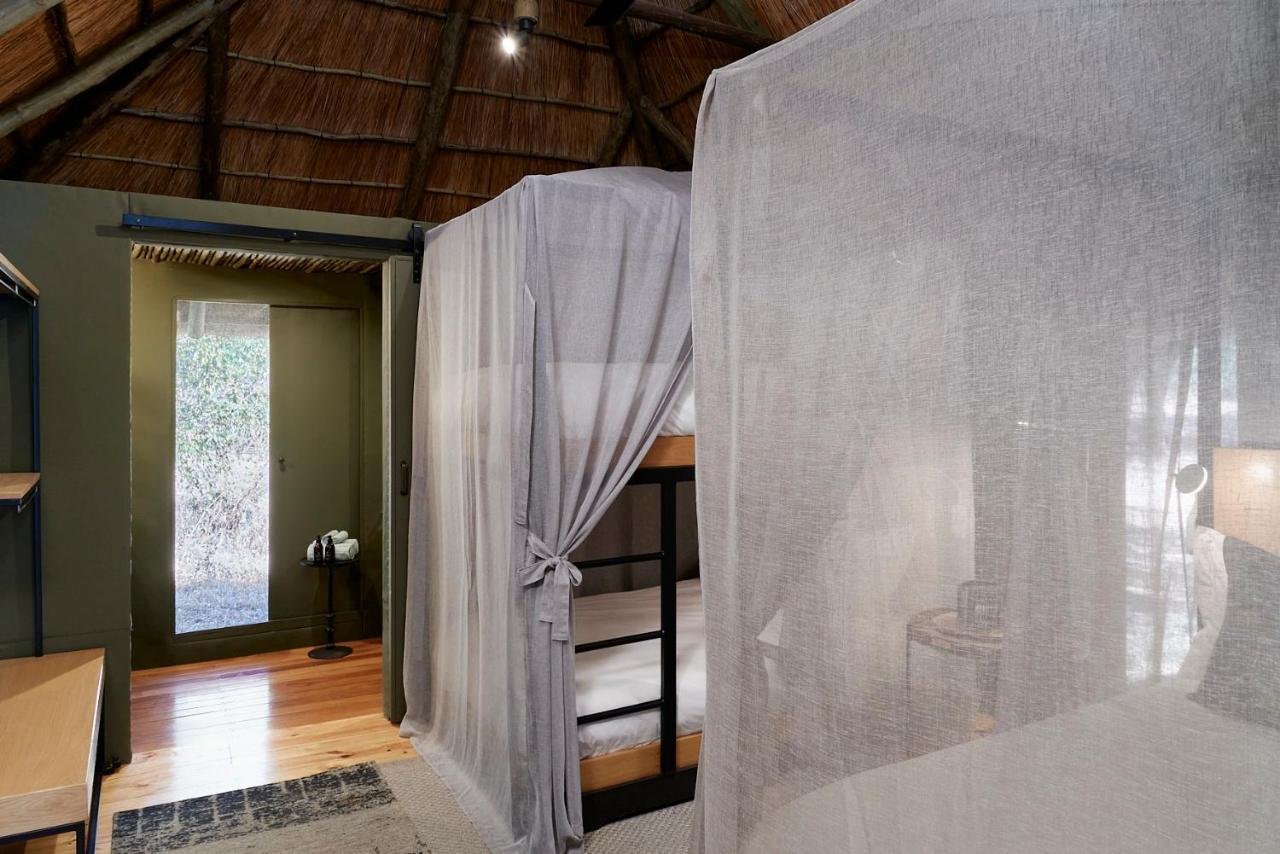 Victoria Falls River Lodge Екстер'єр фото