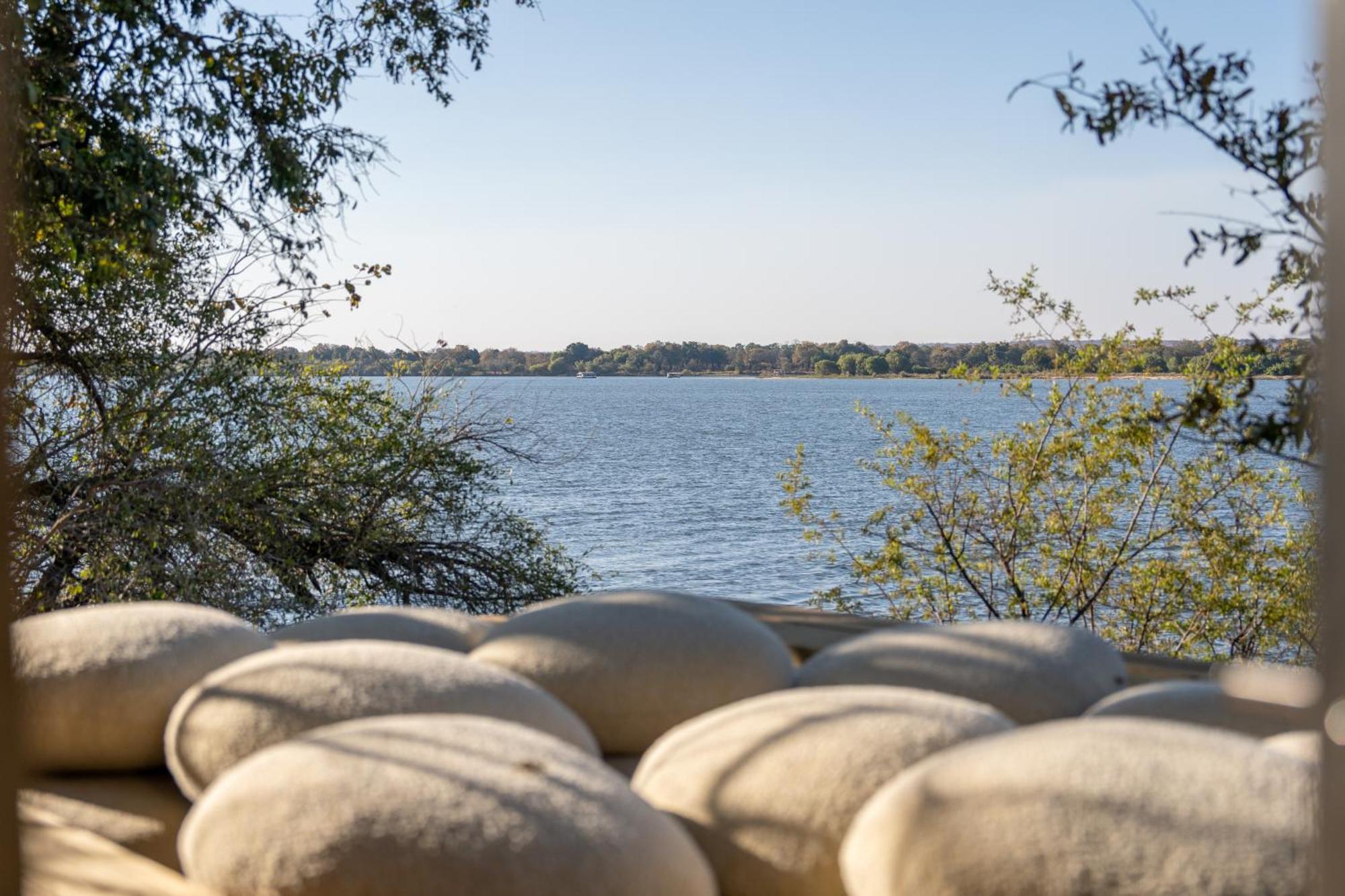 Victoria Falls River Lodge Екстер'єр фото